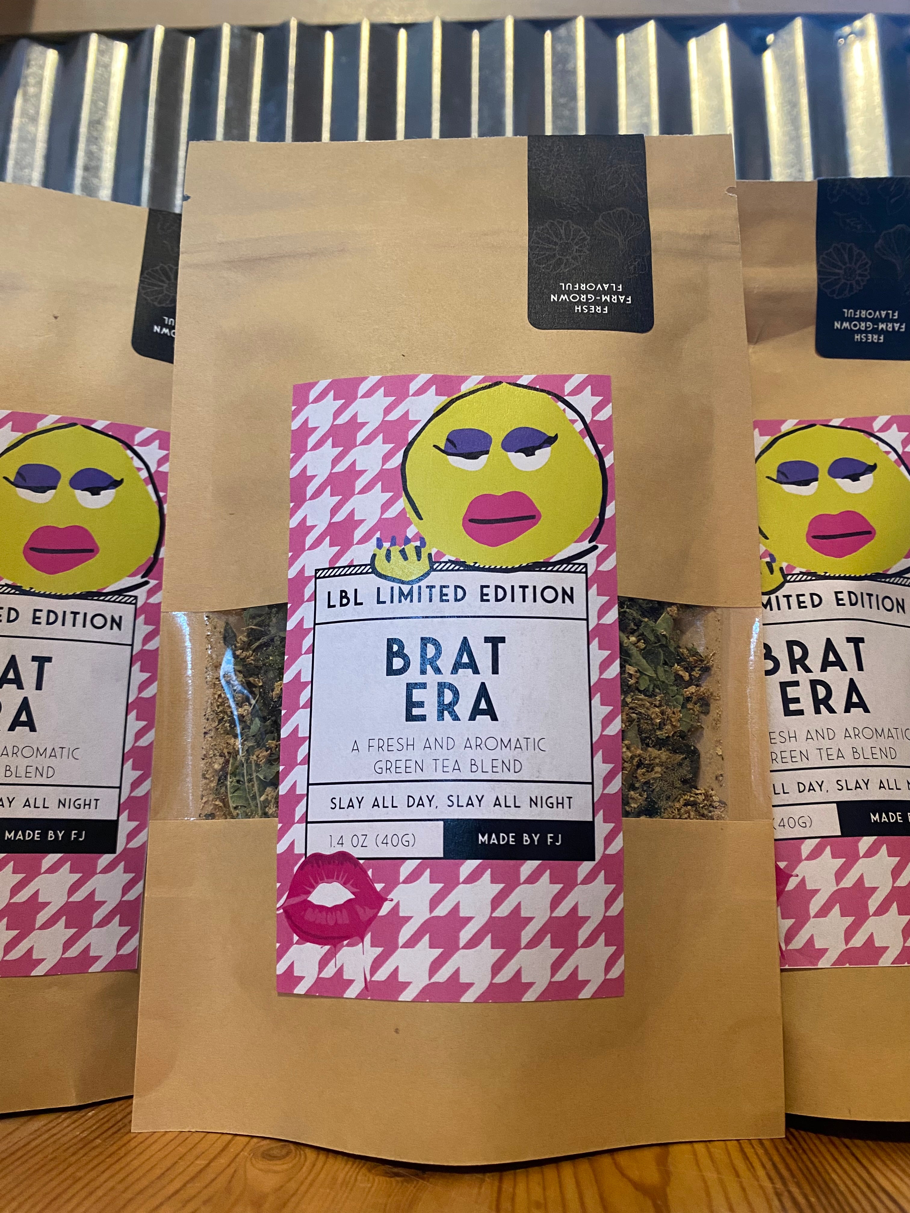 Brat Era, Green Tea